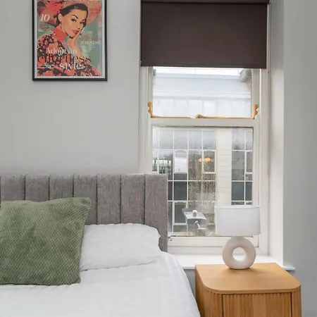 New 2br | Hg1 | By Bettys | Opposite Train Station *